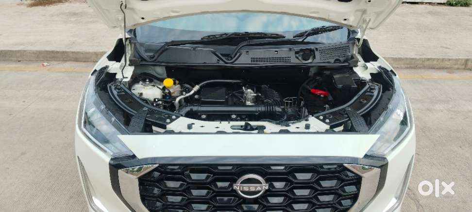 Nissan Magnite Tekna Ez Shift, 2025, Petrol