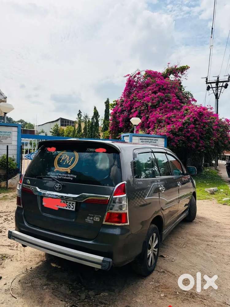 Toyota Innova Diesel 2012