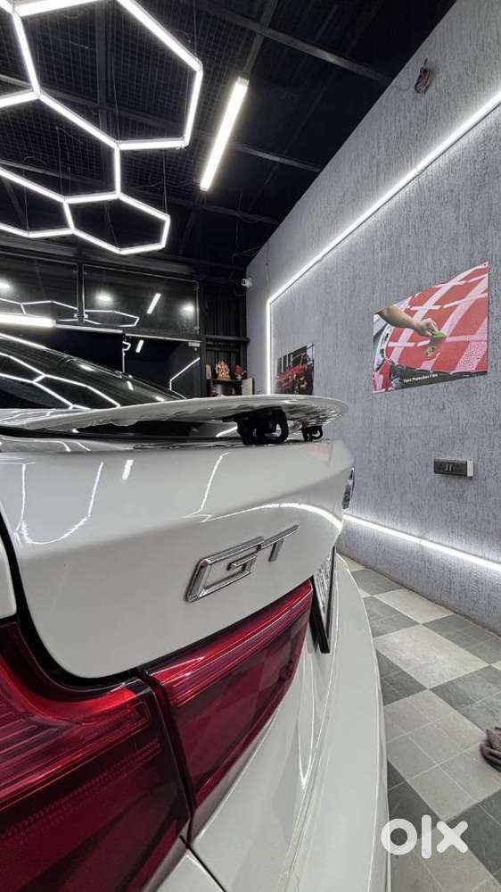 Bmw 3 Series Gt 320d Luxury Line, 2018, Diesel