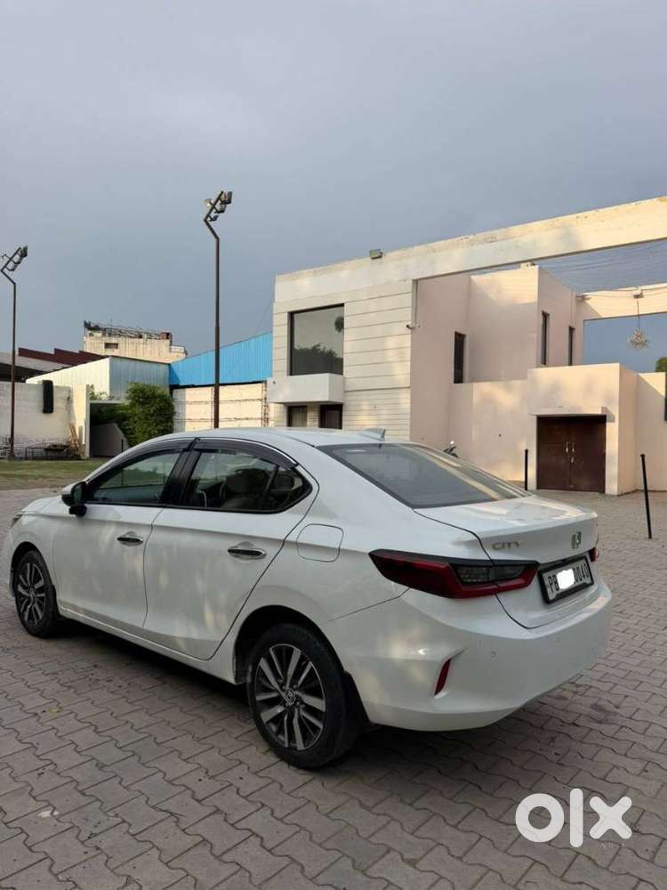 Honda City, 2022, Petrol