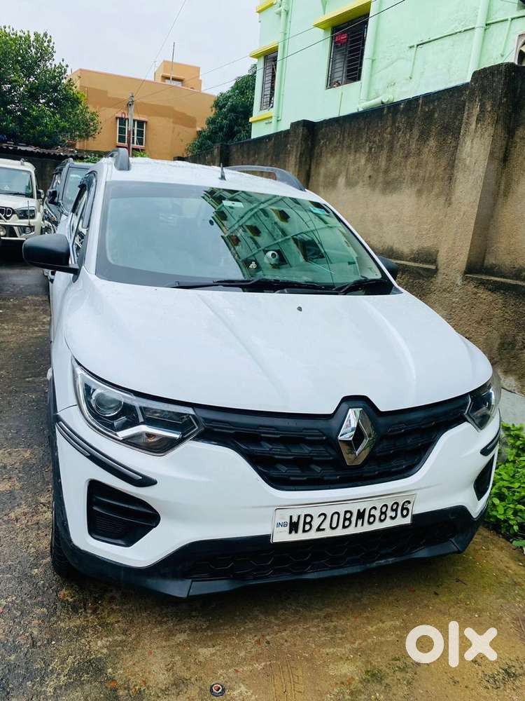 Renault Triber Rxl, 2022, Petrol