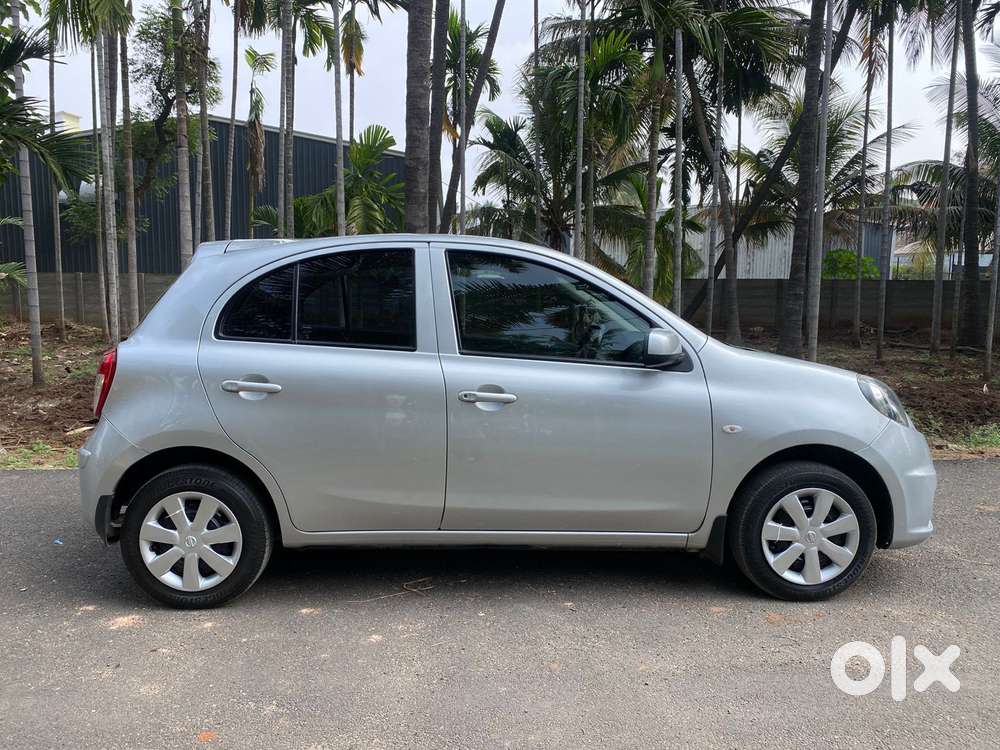 Nissan Micra Cvt Xv, 2018, Petrol