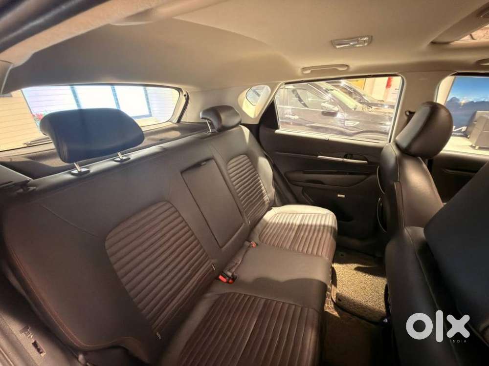 Kia Sonet 1.5 Gtx Plus Diesel At, 2022