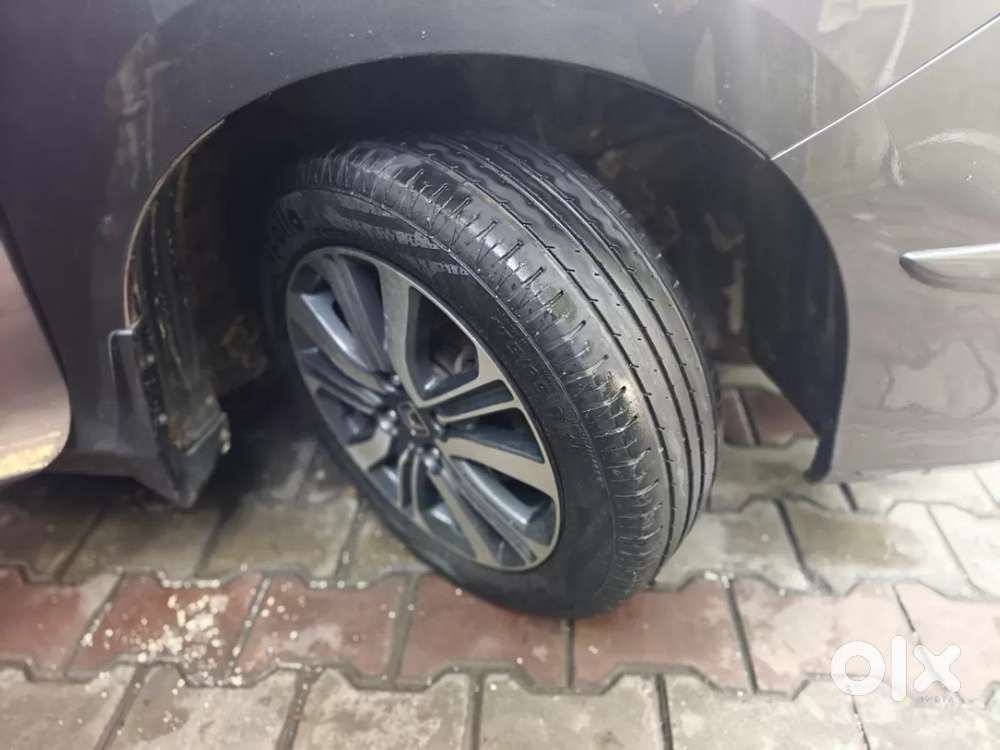 Honda City 1.5 V 5th Gen I-vtec Mt, 2017, Petrol