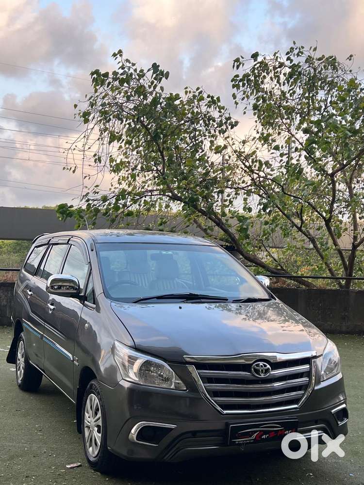 Toyota Innova 2.5 E Diesel Ps 8-seater, 2011, Diesel