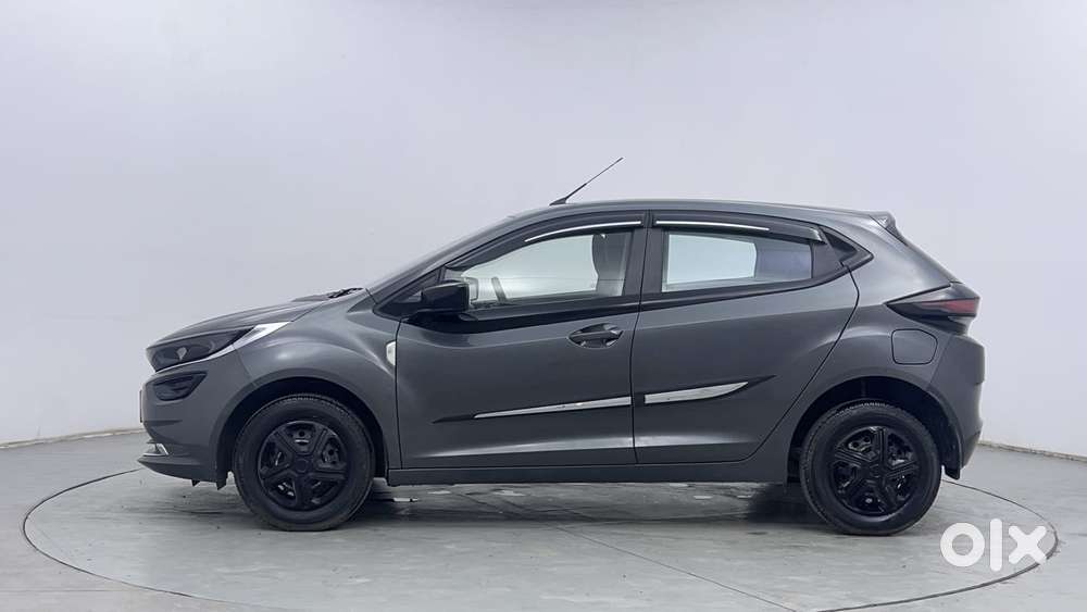 Tata Altroz 1.2 Xe Plus Petrol, 2022, Petrol