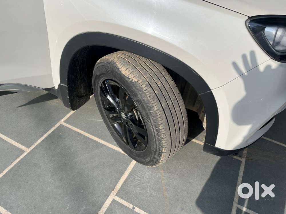Maruti Suzuki Brezza Zdi+ Amt 2018
