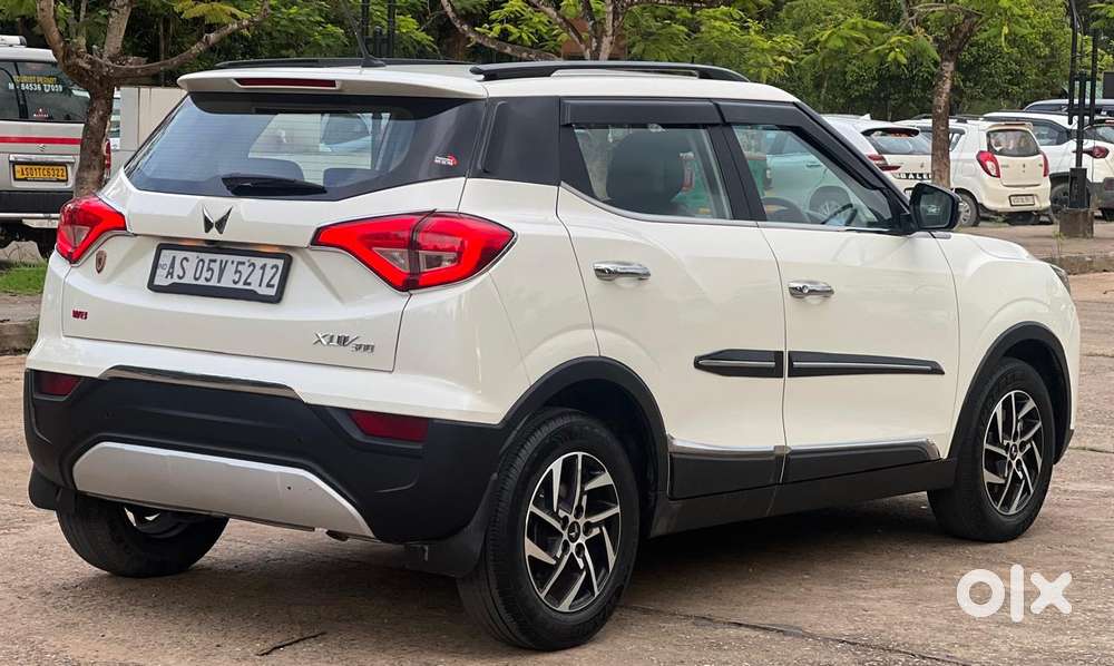 Mahindra Xuv300 W8 Option, 2024, Petrol