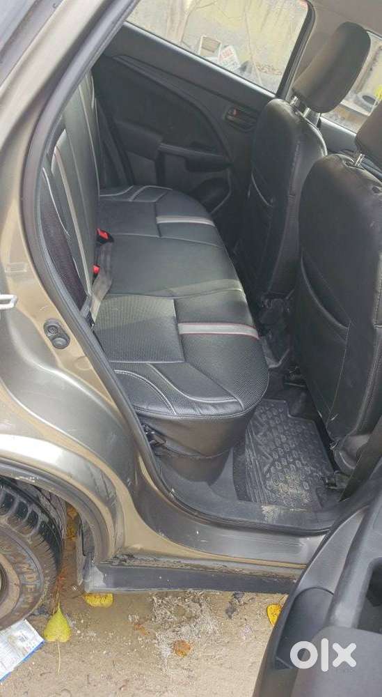 Maruti Suzuki Brezza 1.5 Vxi Smart Hybrid, 2024, Petrol