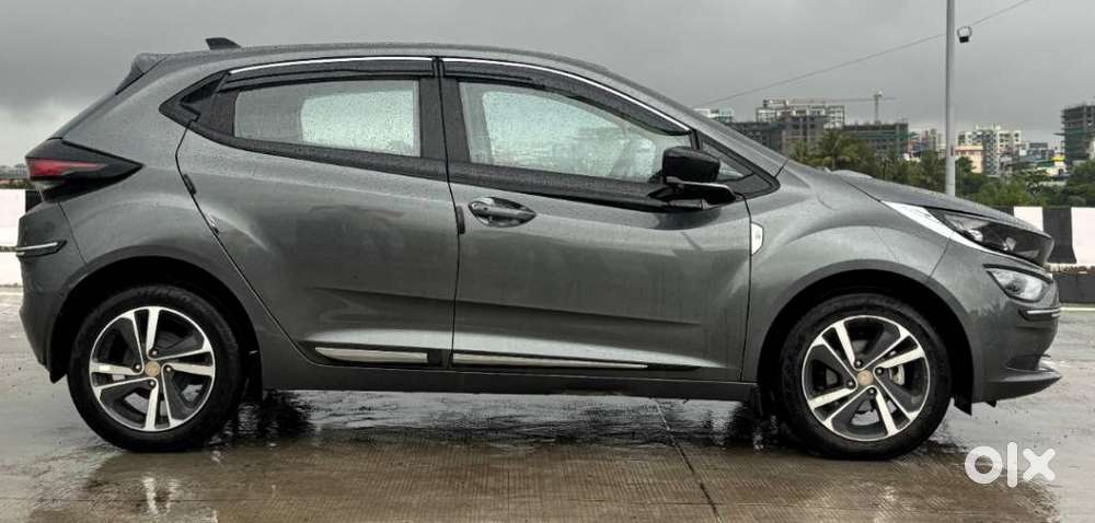 Tata Altroz 1.2 Xza Plus, 2025, Petrol