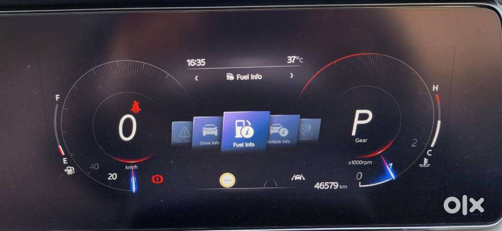 Mahindra Xuv700 2.2 Ax 7 Diesel At Luxury Pack Str Awd, 2023, Diesel