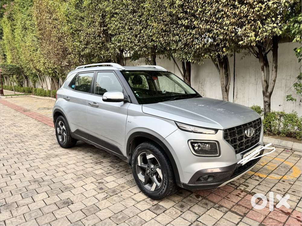 Hyundai Venue 1.0 Sx Turbo Dct, 2019, Petrol