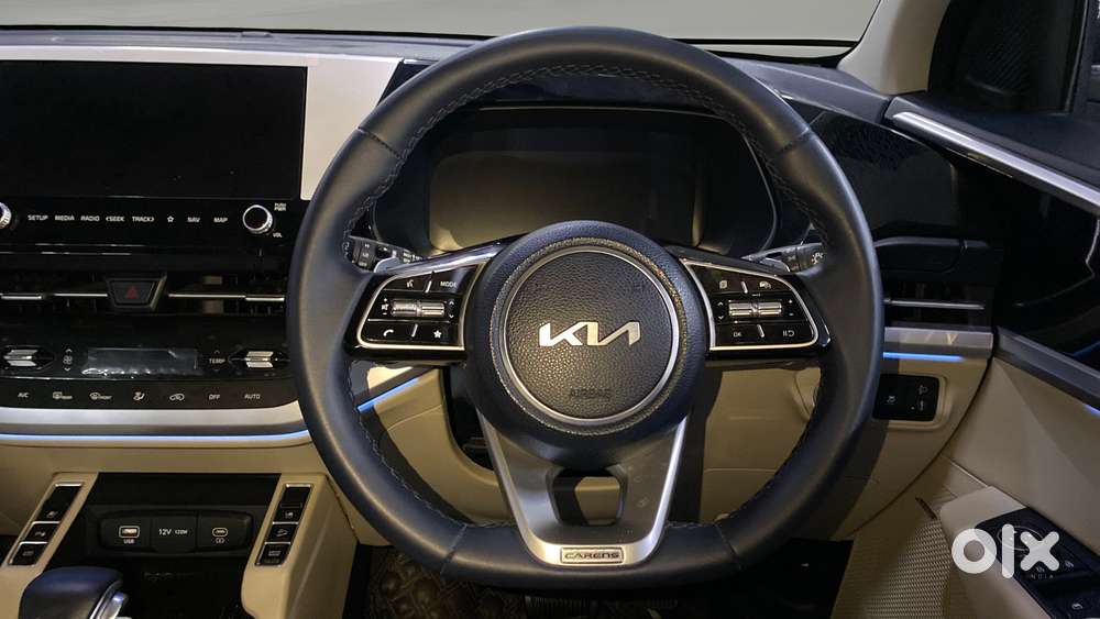 Kia Carens 1.4 Luxury Plus Dct 7 Str, 2022, Petrol