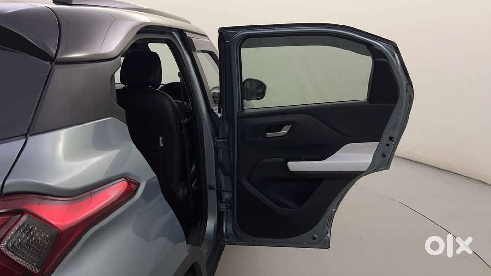 Tata Punch Creative, 2022, Petrol