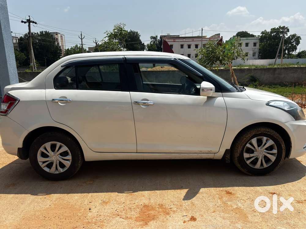 Maruti Suzuki Swift Dzire Vdi Bsiv, 2015, Diesel