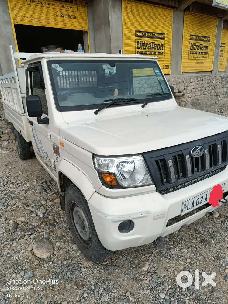Mahindra Maxx 2023 Diesel Well Maintained
