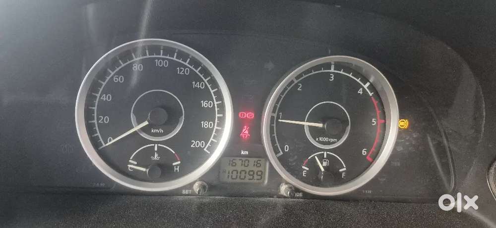 Tata Safari Storme 2013