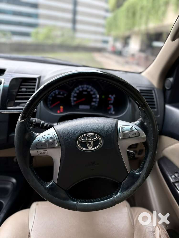 Toyota Fortuner 4x2 At, 2015, Diesel