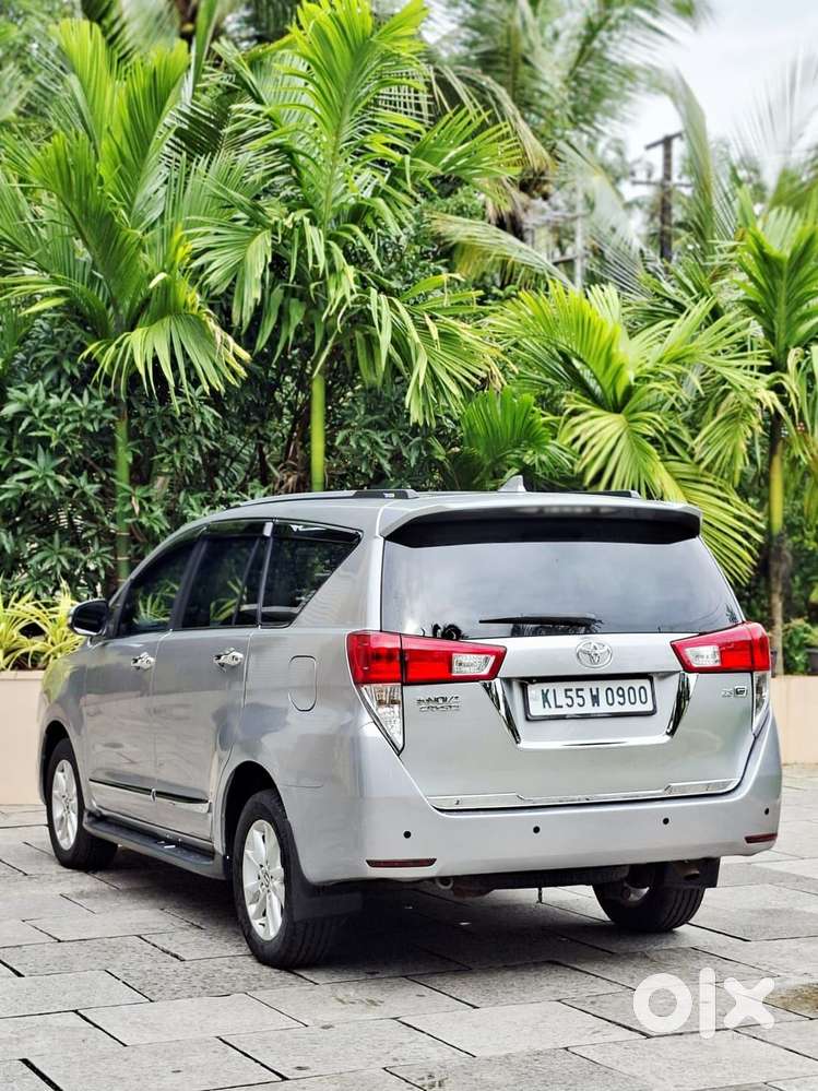 Toyota Innova Crysta 2.8 Gx At 7 Str, 2017, Diesel