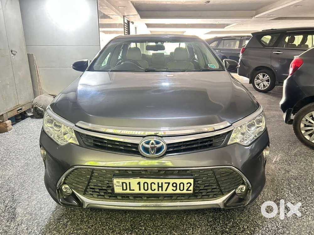 Toyota Camry Hybrid 2017