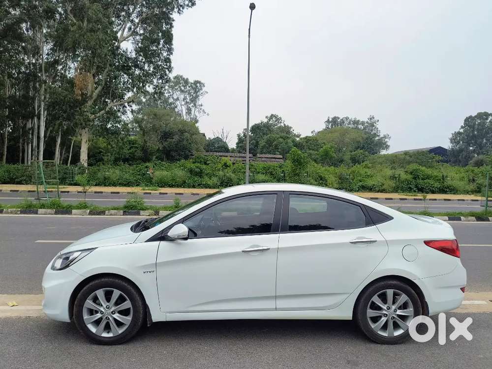 Hyundai Verna 2012 Petrol Well Maintained