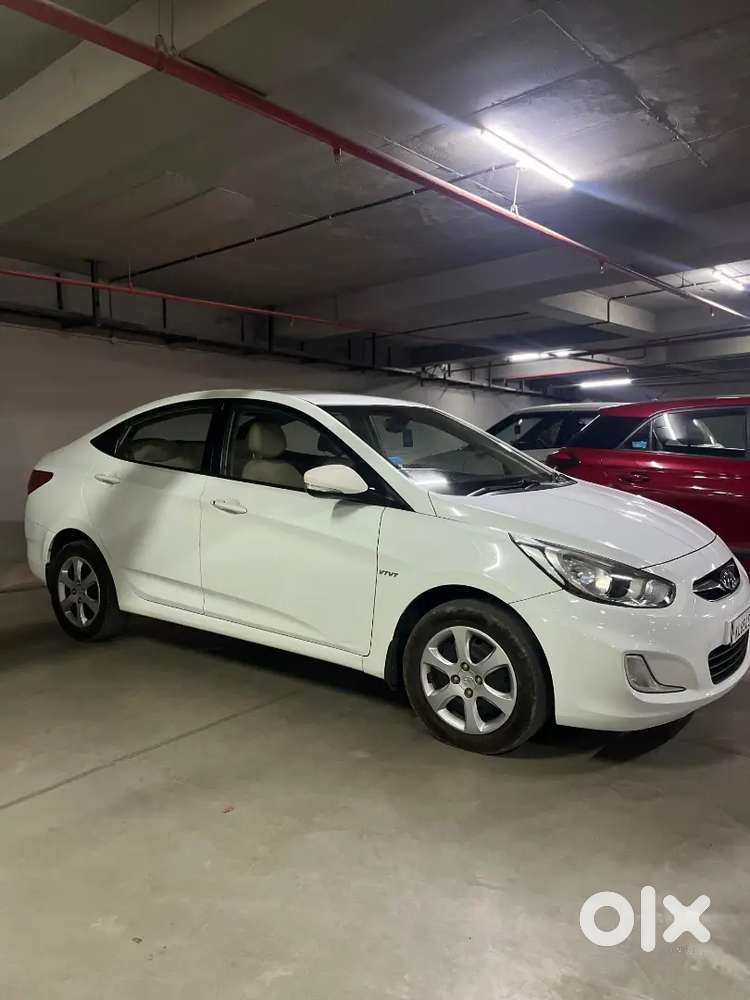 Hyundai Verna 1.6 Sx 2012