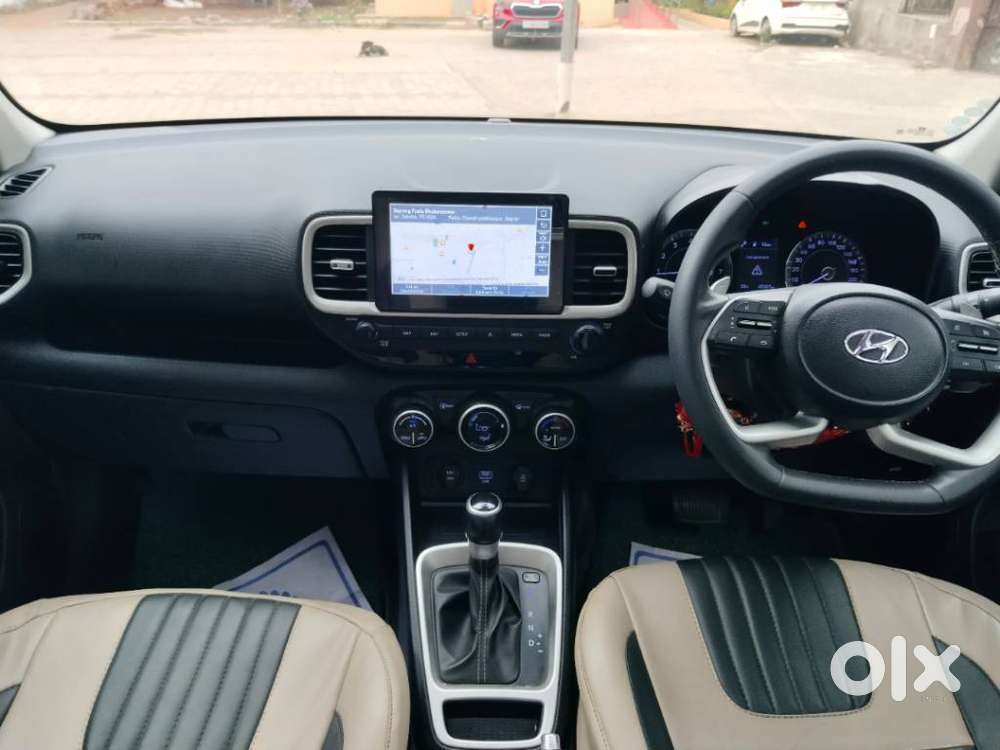 Hyundai Venue, 2021, Petrol