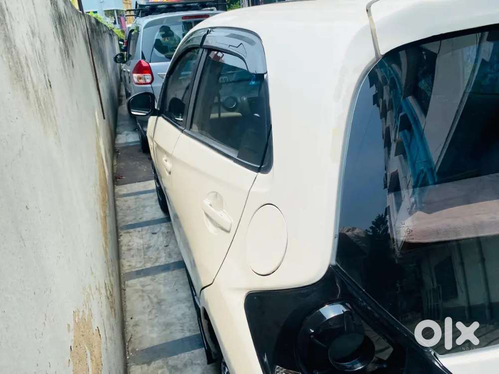 Honda Brio Petrol 2013
