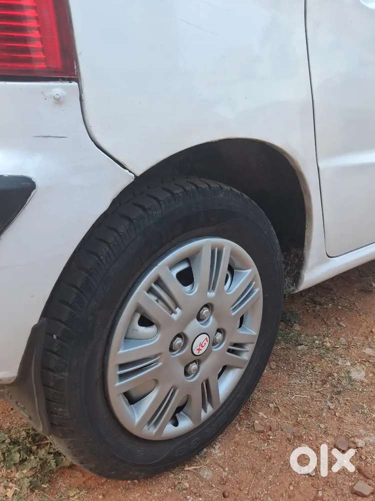 Hyundai Santro Xing 2004 Engin Good Condition Also Body Work Small