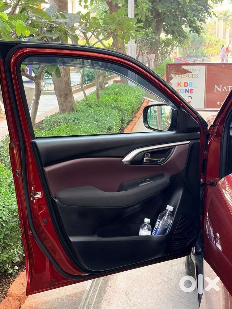 Maruti Suzuki Grand Vitara 2023 Petrol 22906 Km Driven