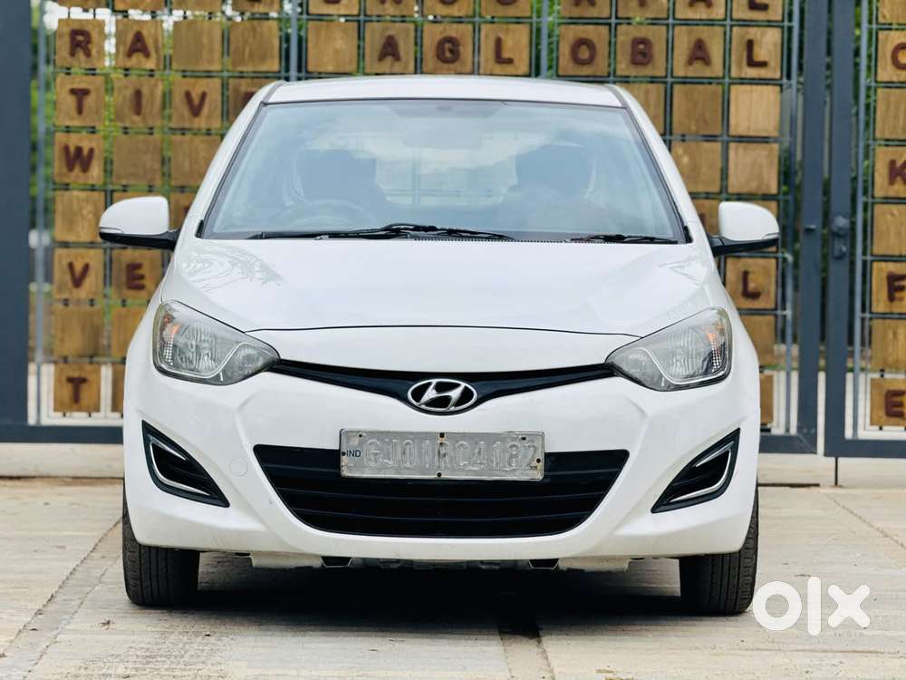 Hyundai I20 Magna Optional 1.2, 2013, Petrol