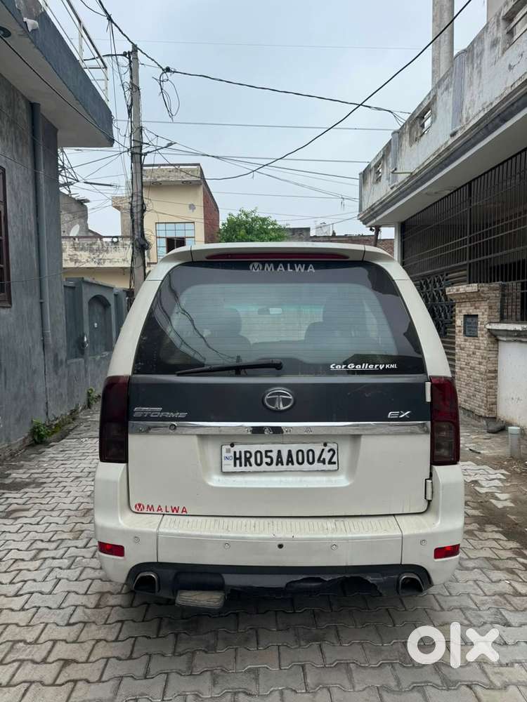 Tata Safari Storme Diesel Well Maintained