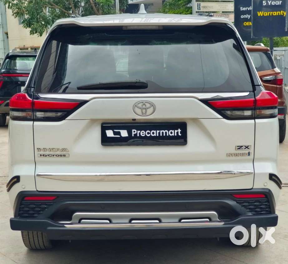 Toyota Innova Hycross 2.0 Zx (o) Hybrid 7 Str, 2023, Petrol