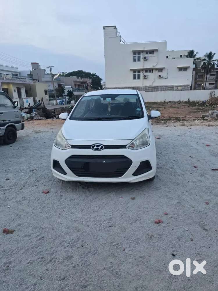 Hyundai Xcent 2019 Diesel Yellow Board