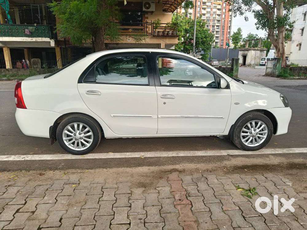 Toyota Etios 2010-2012 Vx, 2011, Cng & Hybrids