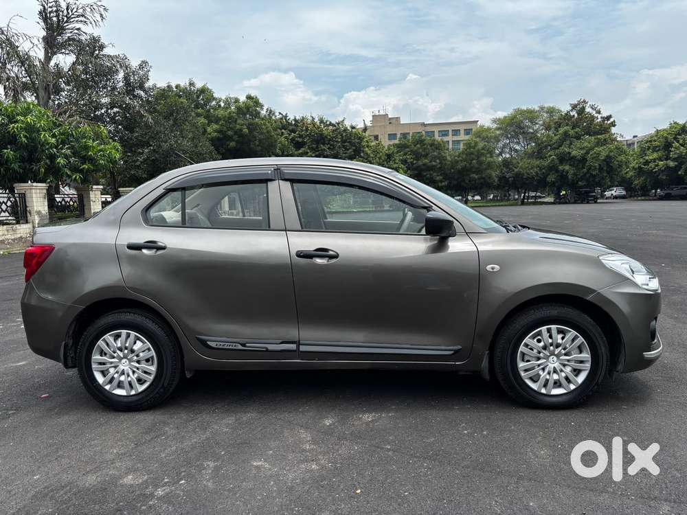 Maruti Suzuki Swift Dzire 1.3 Lxi, 2020, Petrol