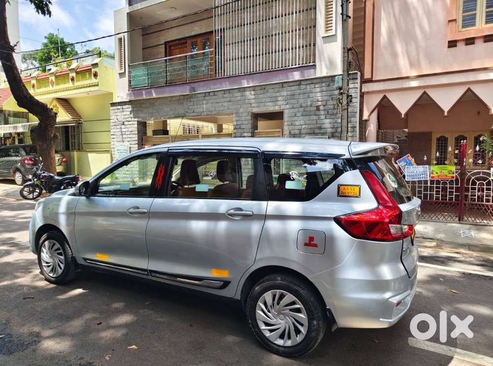 Maruti Suzuki Ertiga 2022-2023 Vxi Cng, 2023, Cng & Hybrids