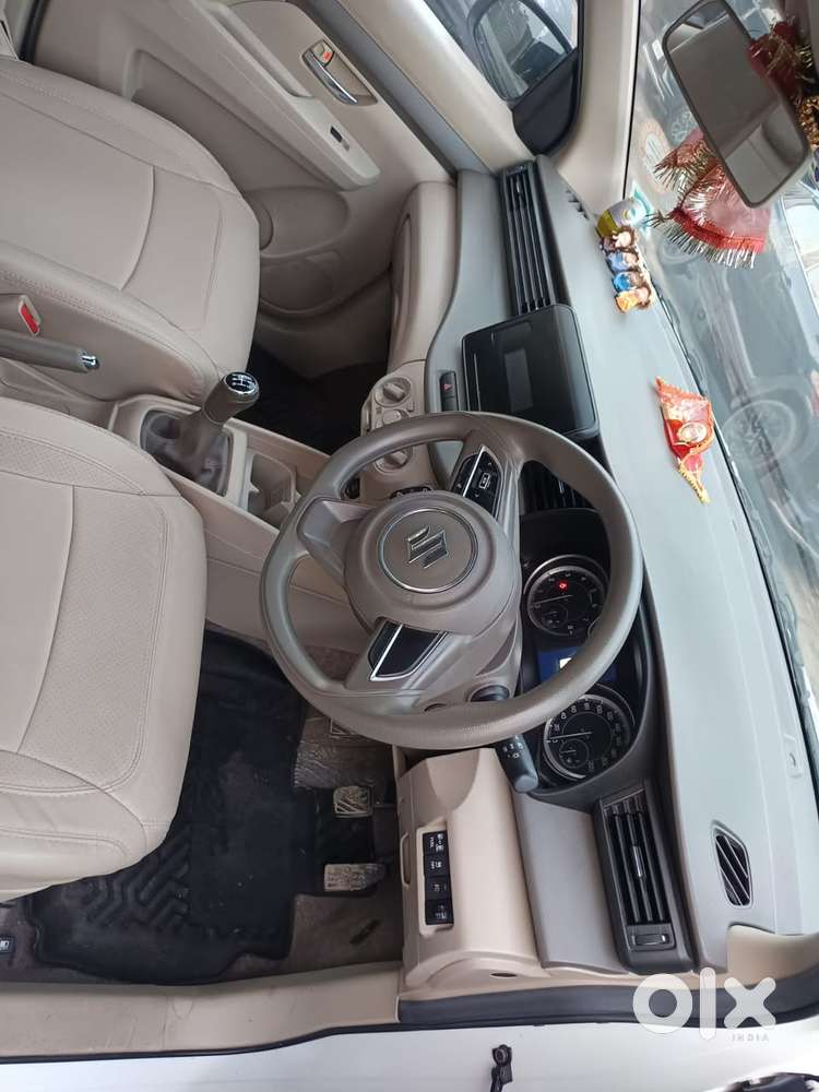 Maruti Suzuki Ertiga Vxi (o) Cng, 2025, Cng & Hybrids