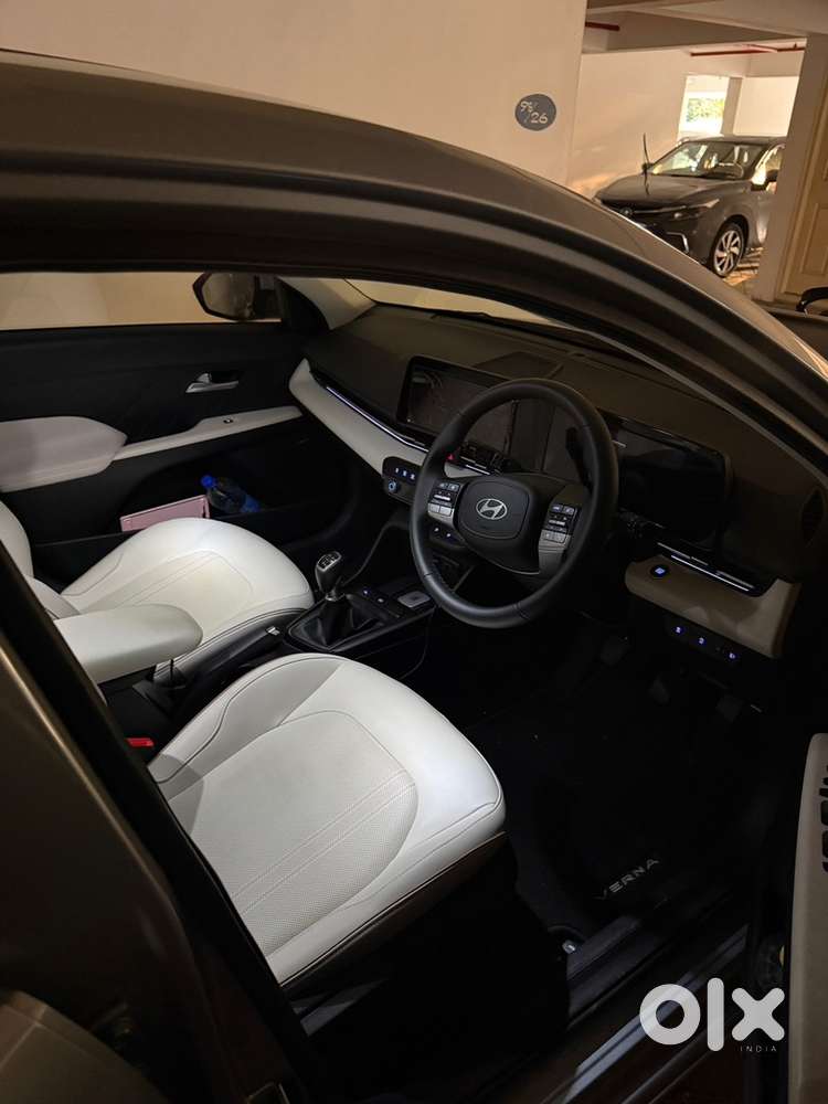 Hyundai Verna Petrol 2023