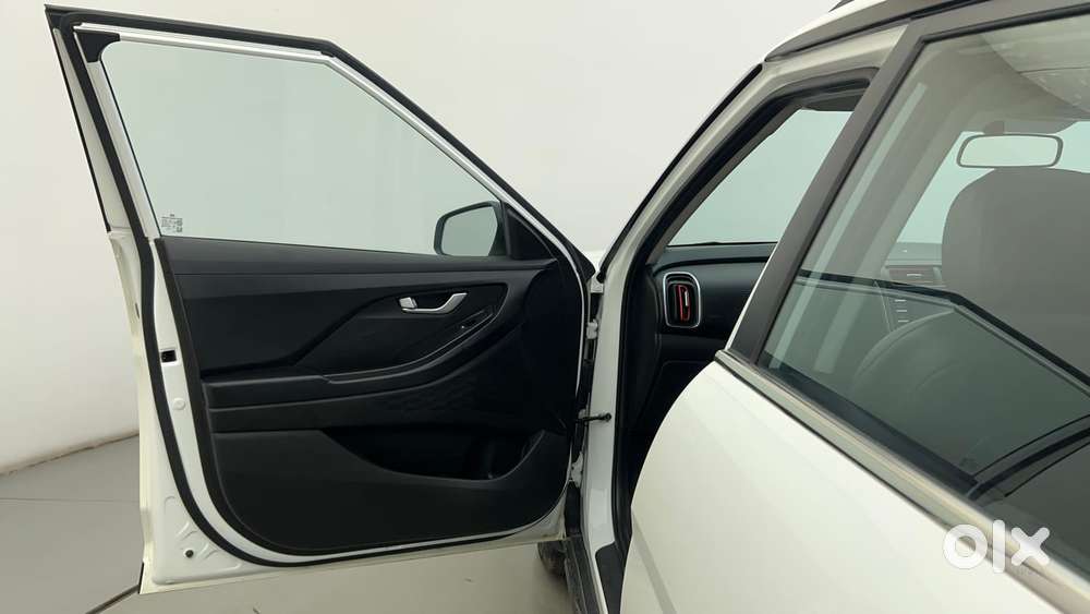 Hyundai Creta 1.5 S Plus Knight Petrol, 2023, Petrol