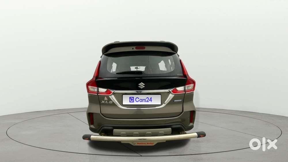 Maruti Suzuki Xl6 Alpha, 2021, Petrol