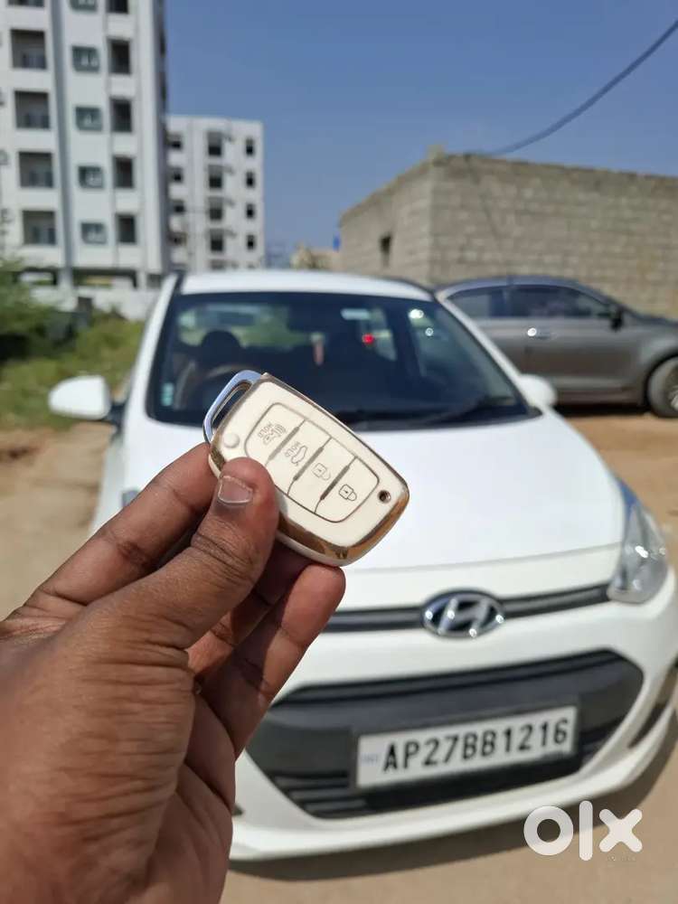 Hyundai Grand I10 2014 Diesel 140000 Km Driven