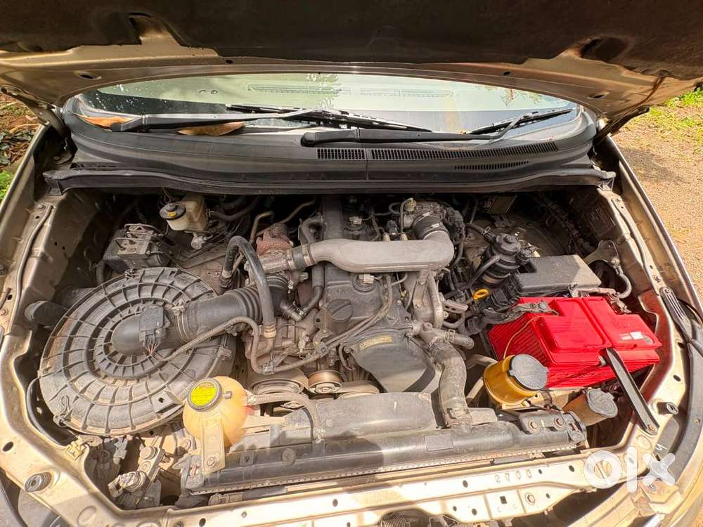 Toyota Innova Diesel 2011
