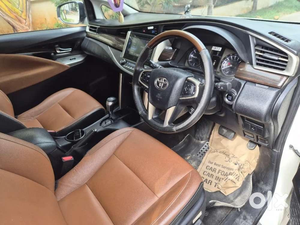Toyota Innova Crysta 2.8 Zx At 7 Seater, 2018, Diesel