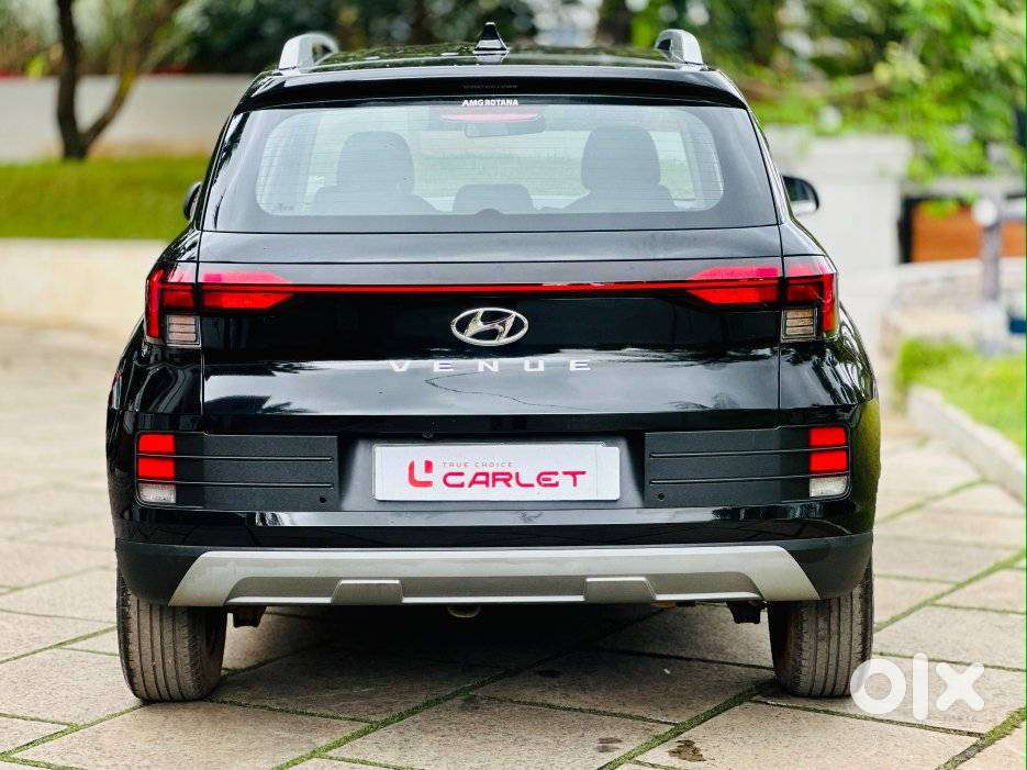 Hyundai Venue S 1.2 Petrol, 2023, Petrol