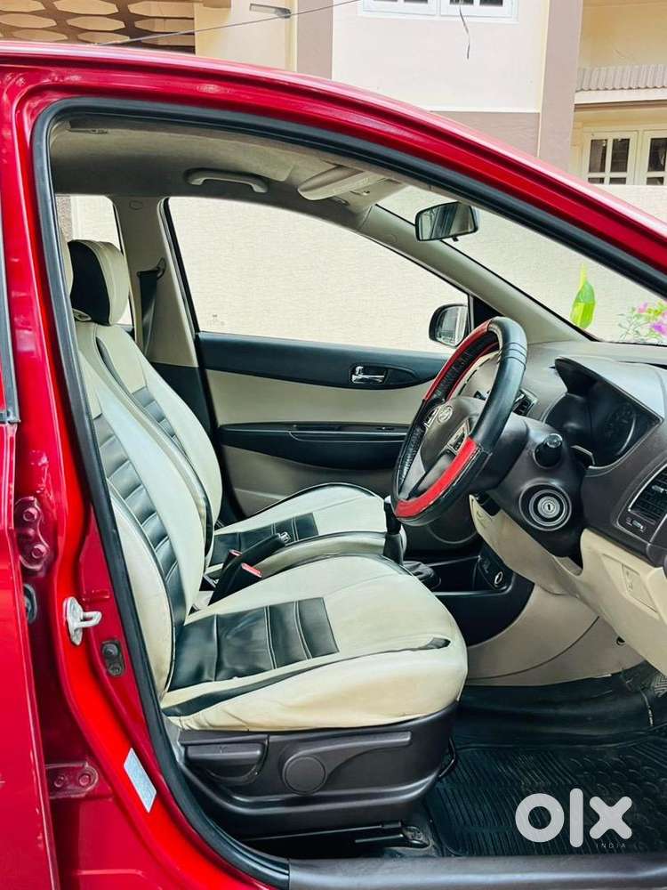 Hyundai I20 2010 Petrol Well Maintained