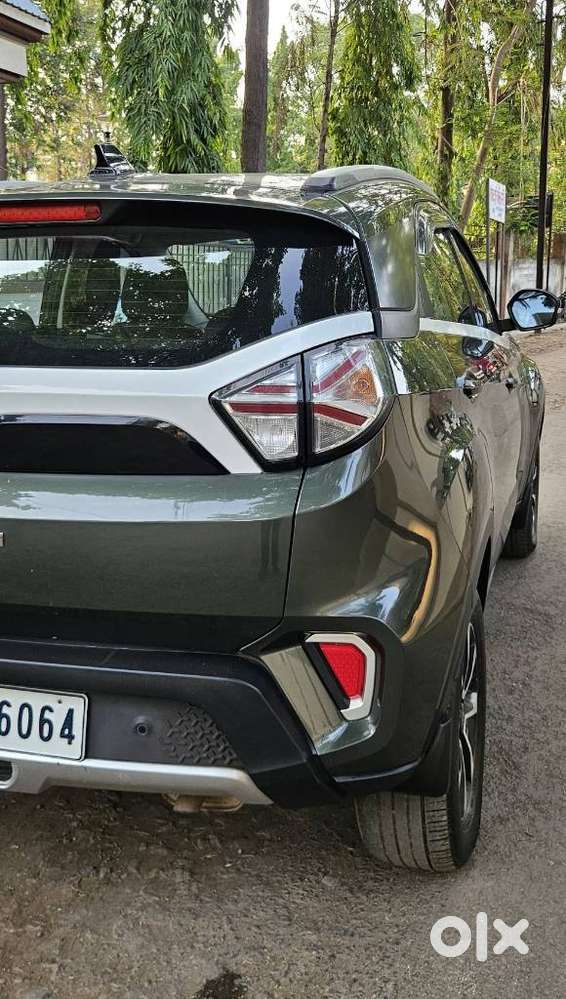 Tata Nexon 1.2 Revotron Xm Plus (s), 2021, Petrol