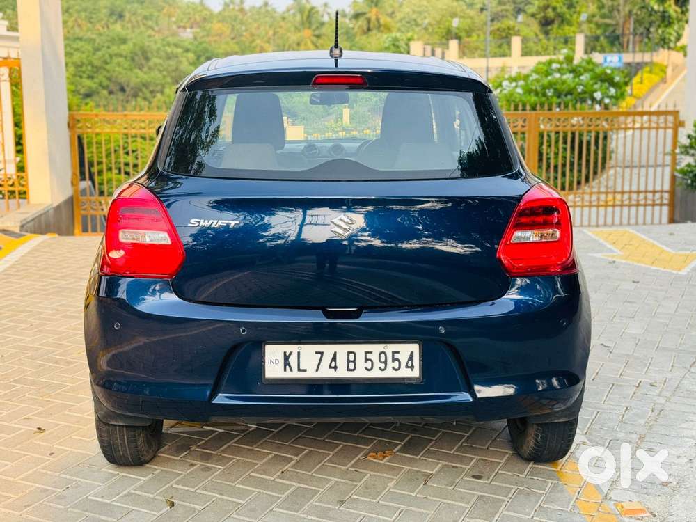Maruti Suzuki Swift Vvt Vxi, 2021, Petrol