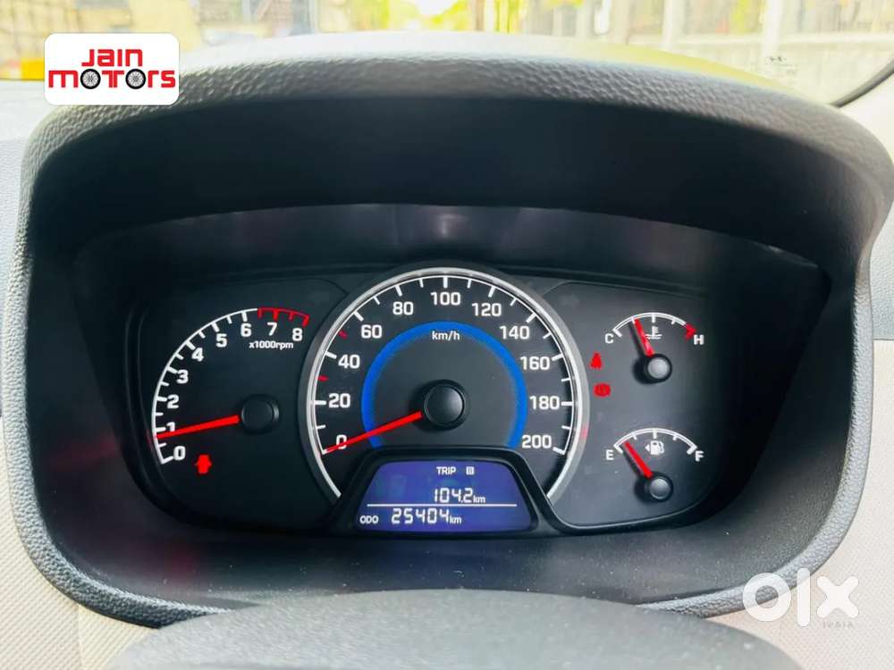Hyundai Grand I10 Sportz 1.2 Kappa Vtvt, 2017, Petrol