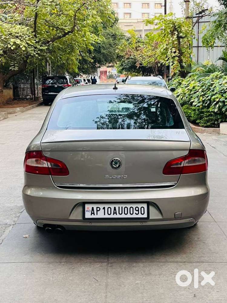 Skoda Superb Sportline 1.8 Tsi At, 2010, Petrol